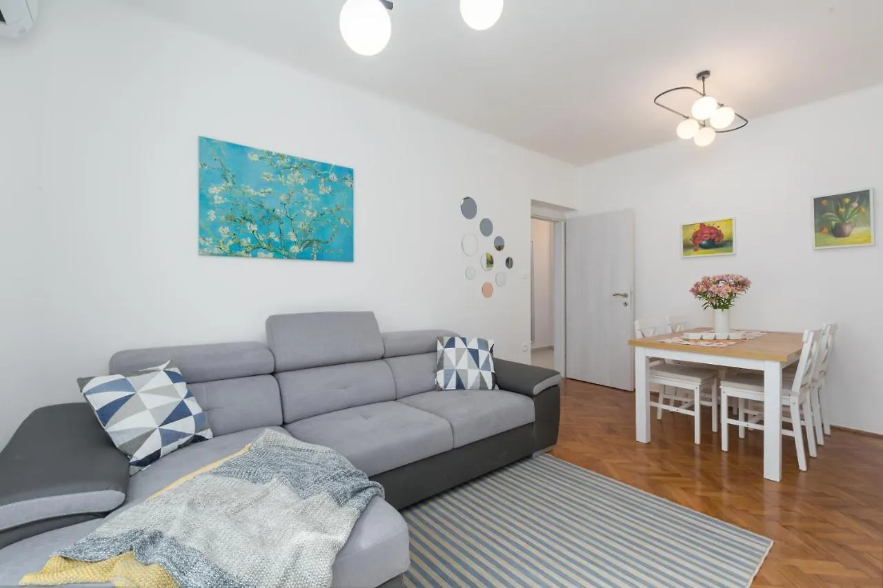 Apartment Agnese2 Rovinj 0*,  Croatia